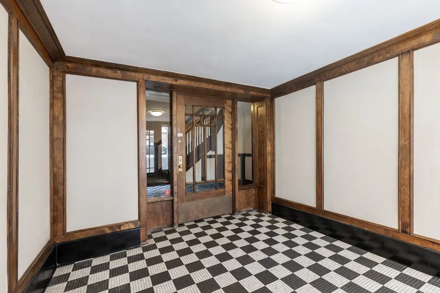 1419 E 58th Street #3W, Chicago, IL 60637 - #2