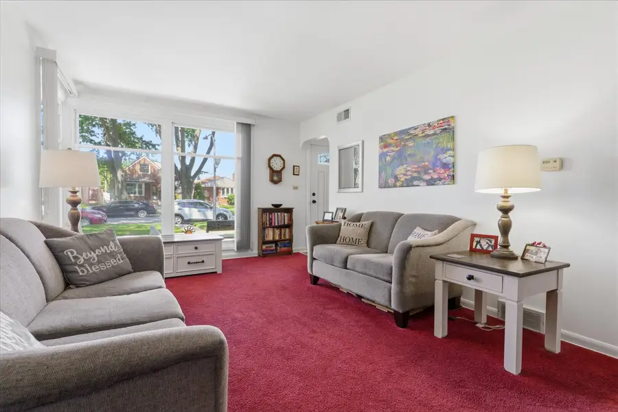 10111 S California Avenue, Chicago, IL 60655 - #3