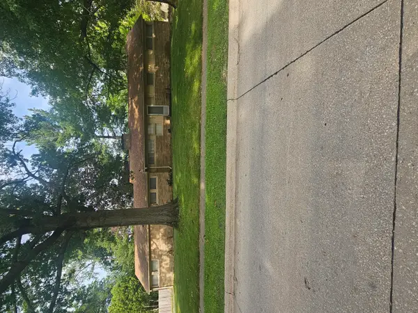 2614 31st Street, Moline, IL 61265