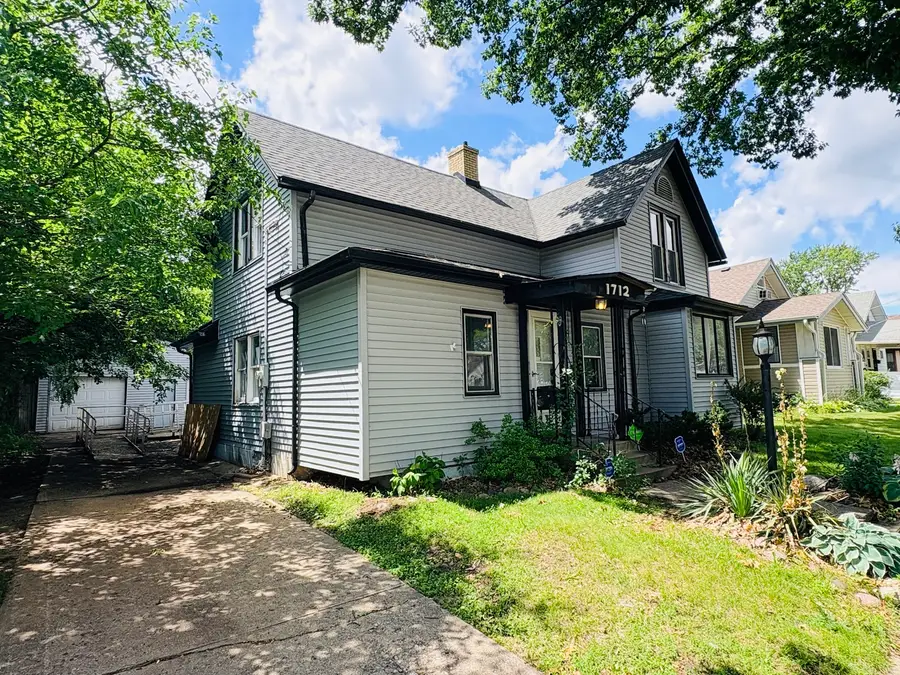 1712 Carney Avenue, Rockford, IL 61103 - #2