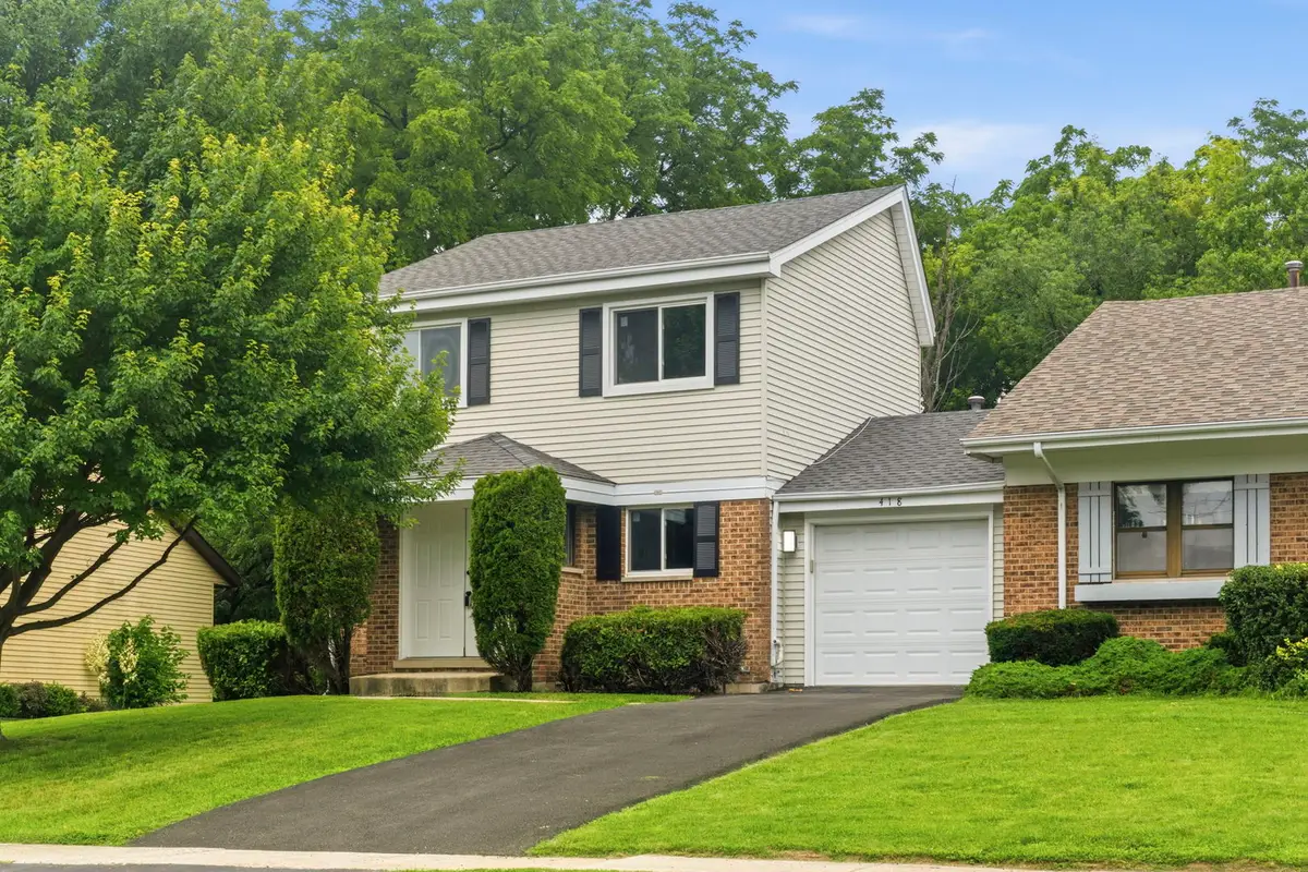 23W418 Greenbriar Drive, Naperville, IL 60540 - #1