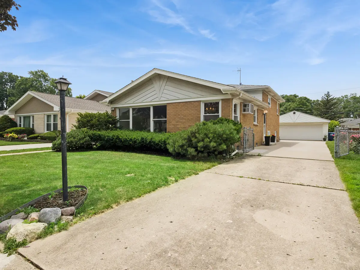 1714 Sycamore Street, Des Plaines, IL 60018 - #1
