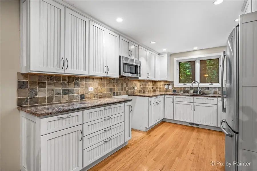 14 Lake Shore Drive, Oakwood Hills, IL 60013 - #3