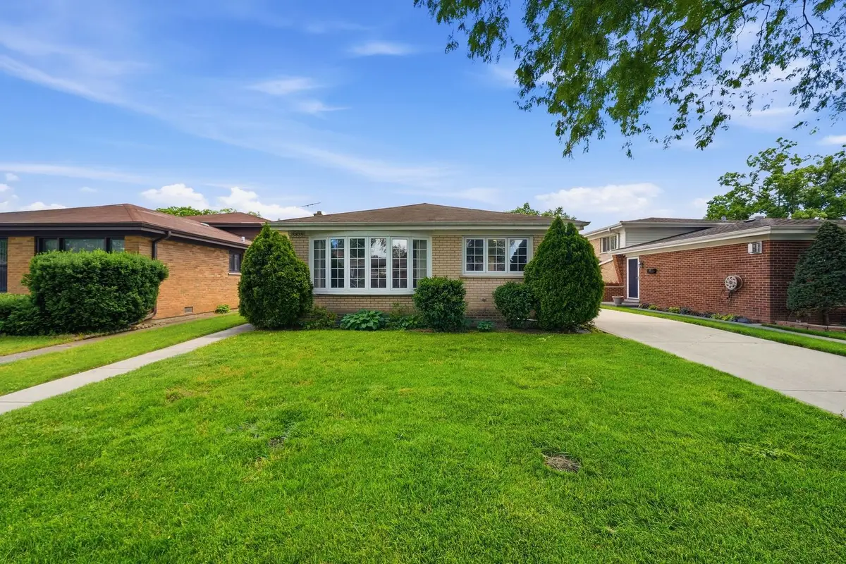 5835 Reba Street, Morton Grove, IL 60053 - #1