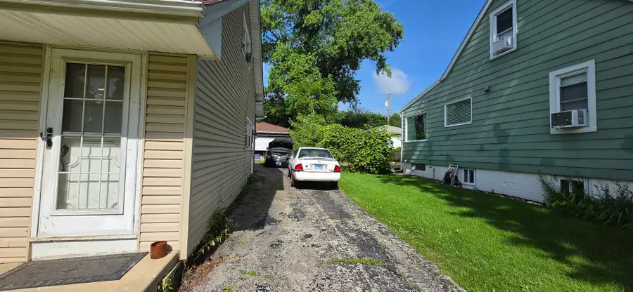 4010 N Washington Street, Westmont, IL 60559 - #3