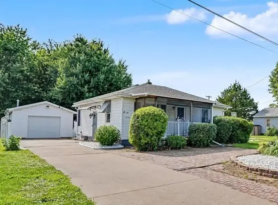 810 12th Street W, Milan, IL 61264 - #1
