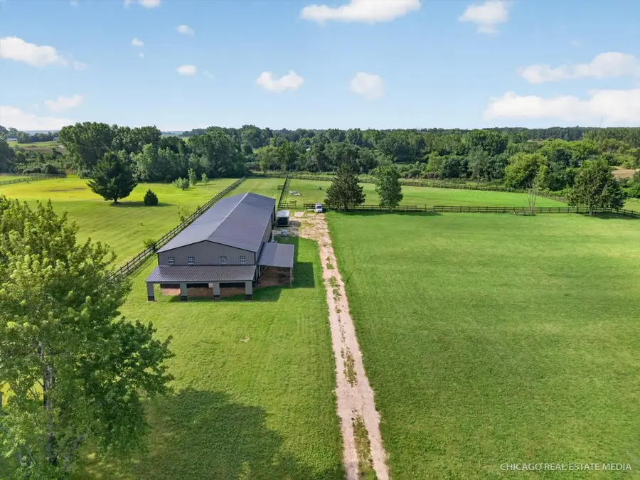 10617 Button Road, Hebron, IL 60034 - #2