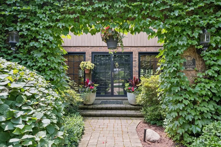1075 North Avenue, Deerfield, IL 60015 - #2