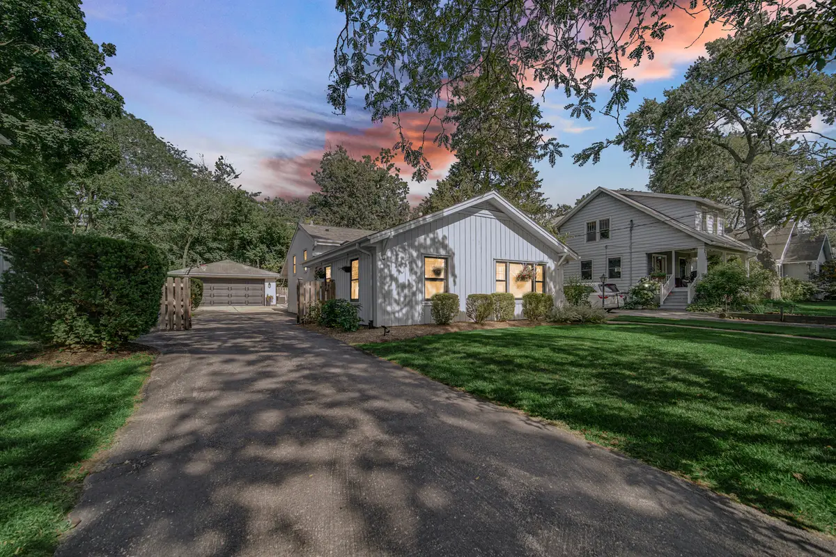 209 S Chase Street, Wheaton, IL 60187 - #1