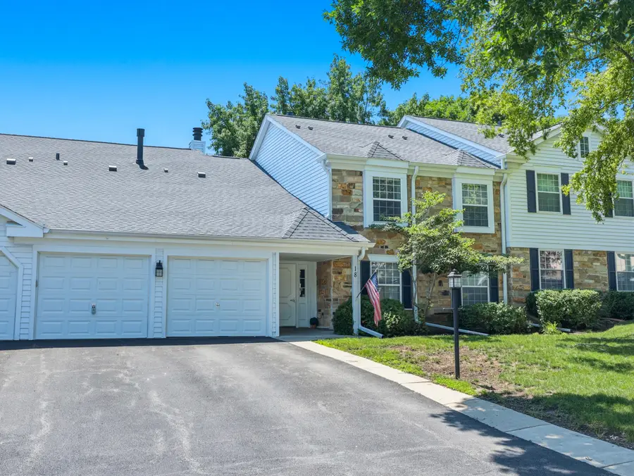 18 Waterbury Lane #L2, Schaumburg, IL 60193 - #2