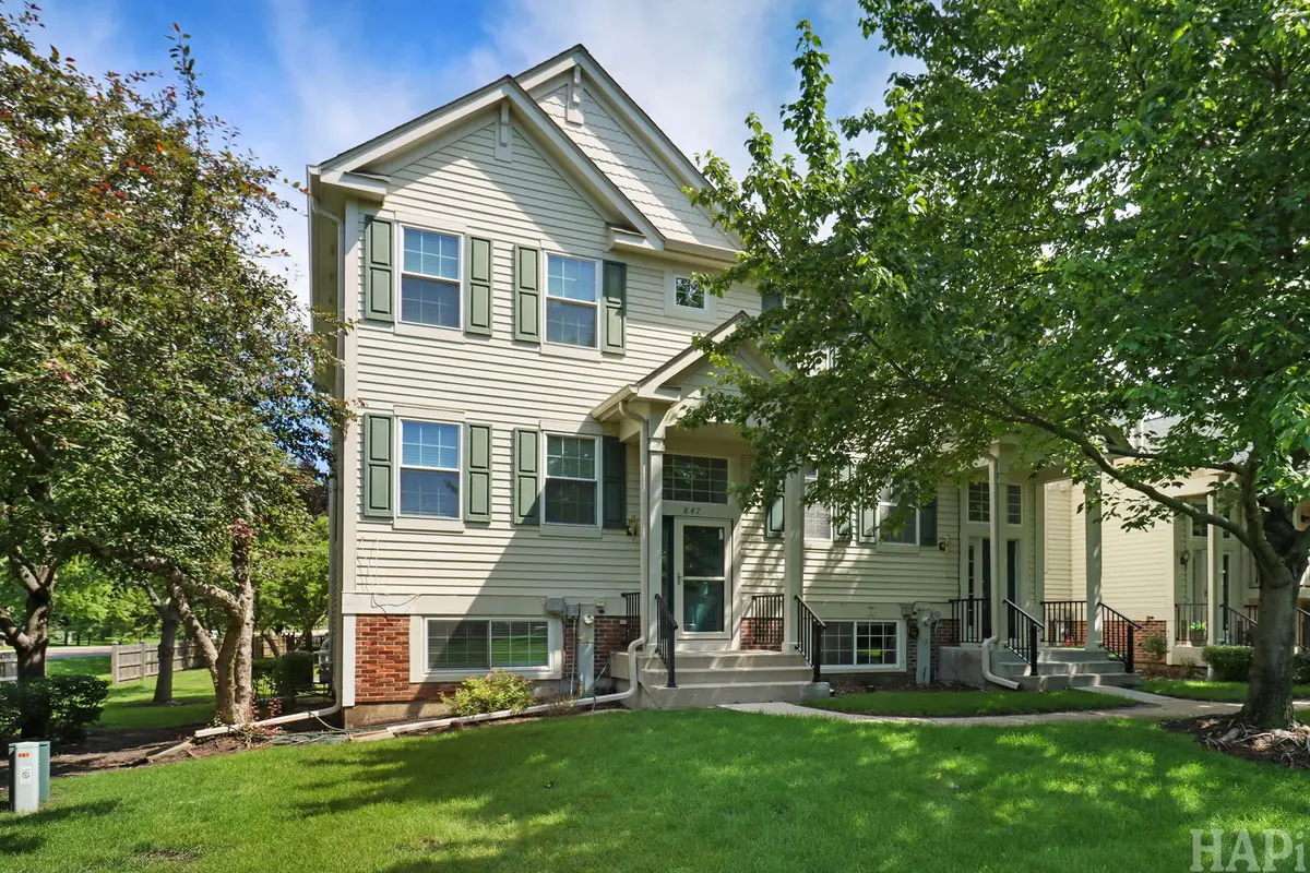 847 Essex Circle, Grayslake, IL 60030 - #1