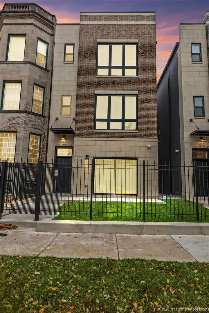 4934 S Champlain Avenue, Chicago, IL 60615 - #2