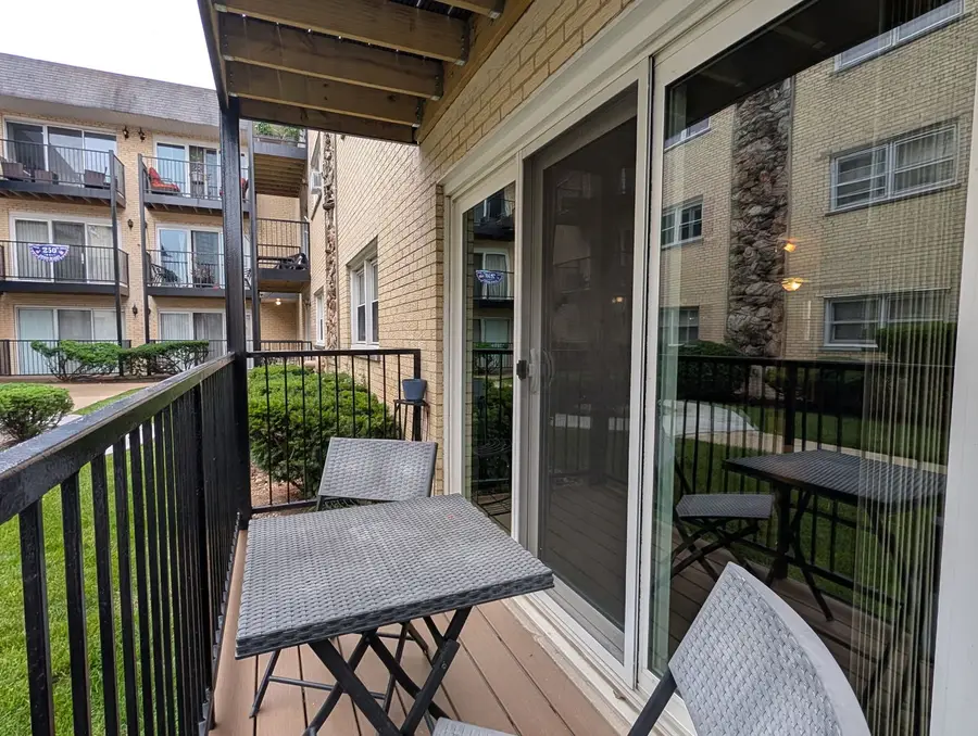 6484 N Northwest Highway #7, Chicago, IL 60631 - #3
