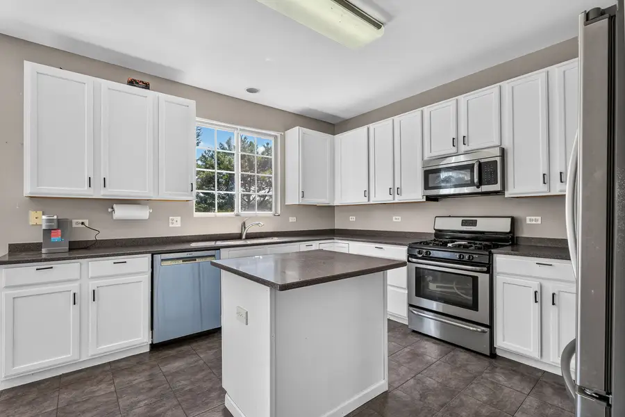 205 Station Park Circle, Grayslake, IL 60030 - #3