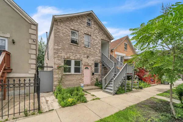 2220 S Saint Louis Avenue, Chicago, IL 60623