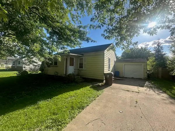 307 S Peck Street, Gardner, IL 60424