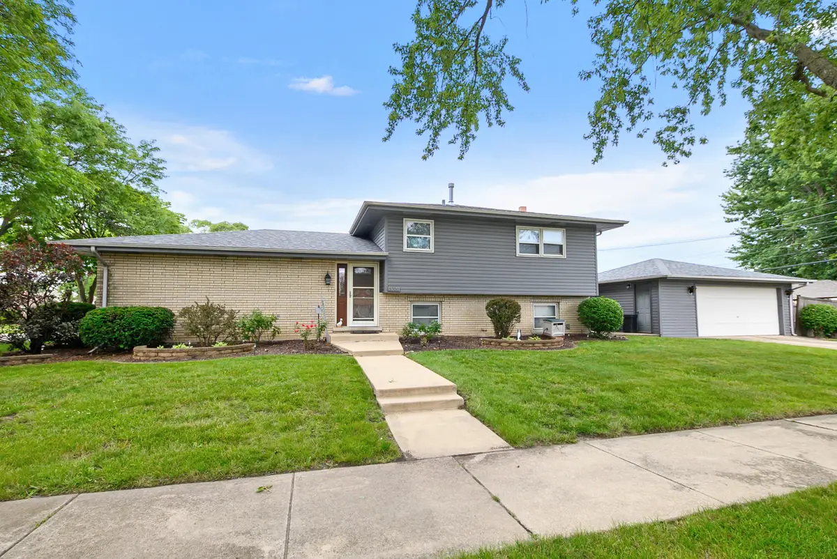 3700 W 120th Place, Alsip, IL 60803 - #1