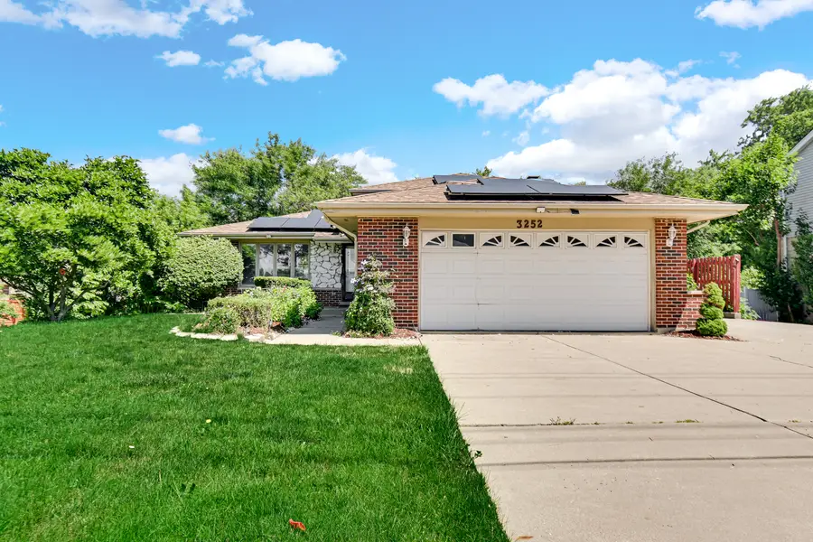 3252 87th Street, Darien, IL 60561 - #3