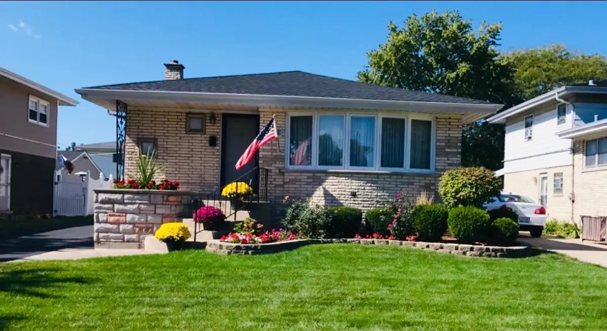 10828 S Kilbourn Avenue, Oak Lawn, IL 60453 - #1
