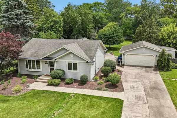 1607 Short Terrace, Des Plaines, IL 60018