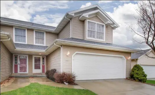 1307 Beacon Hill Court, Normal, IL 61761