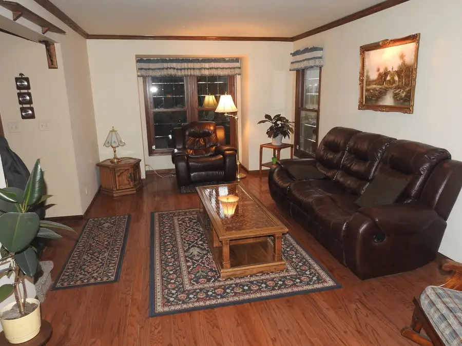 1162 Sandhurst Drive, Buffalo Grove, IL 60089 - #3