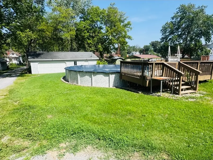 716 S Mckinley Street, Harrisburg, IL 62946 - #3
