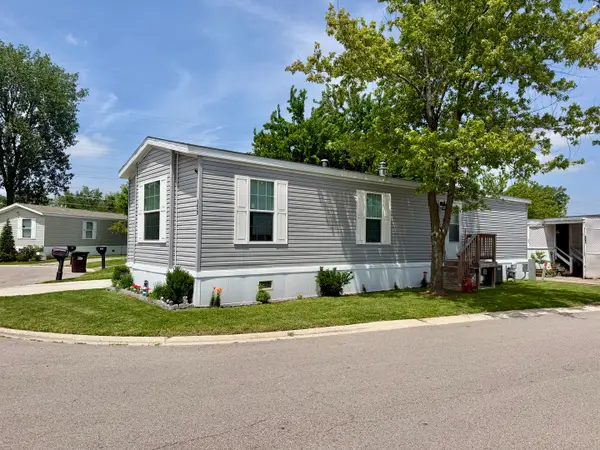 300 A Ok Court, Round Lake, IL 60073