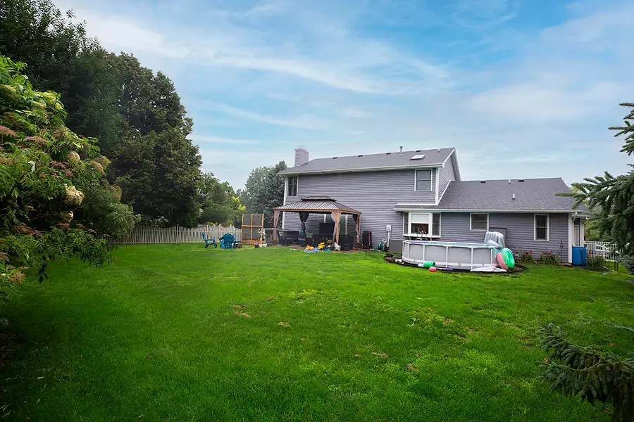 1 Harbor Pointe Court, Bloomington, IL 61704 - #3
