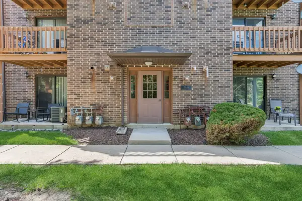 2234 Abbeywood Drive #C, Lisle, IL 60532