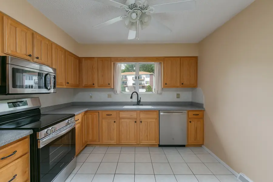 3721 35th Street #4, Moline, IL 61265 - #3