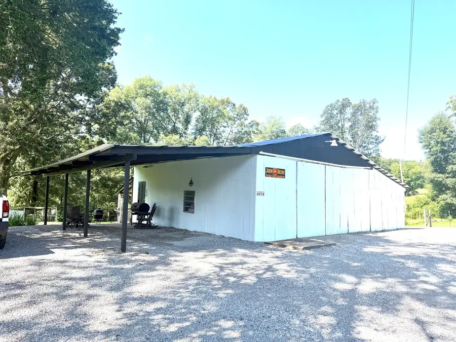 5704 Marion Road, Metropolis, IL 62960 - #2