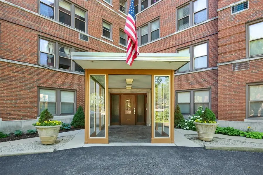 1585 Ridge Avenue #309, Evanston, IL 60201 - #2