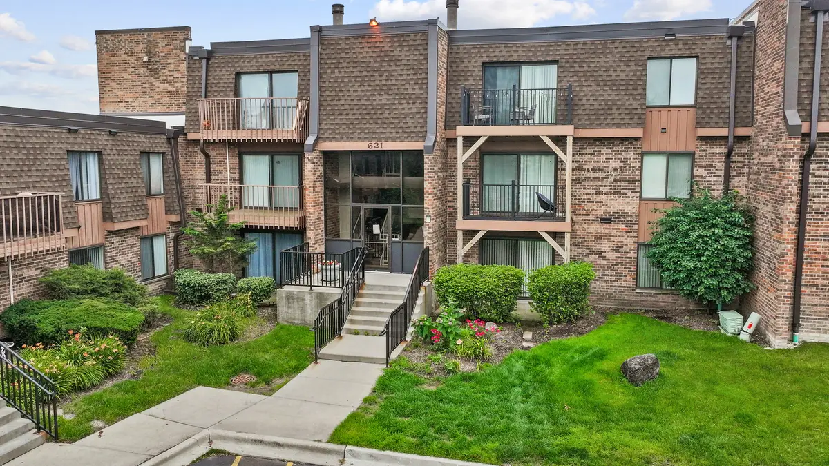 621 Tralee Court #3C, Schaumburg, IL 60193 - #1