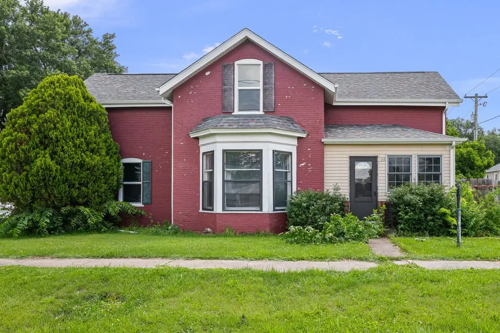 1408 13th Street, Viola, IL 61486 - #1