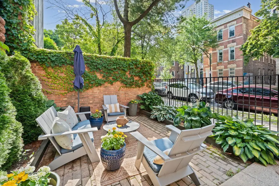 350 W Dickens Avenue #G, Chicago, IL 60614 - #2