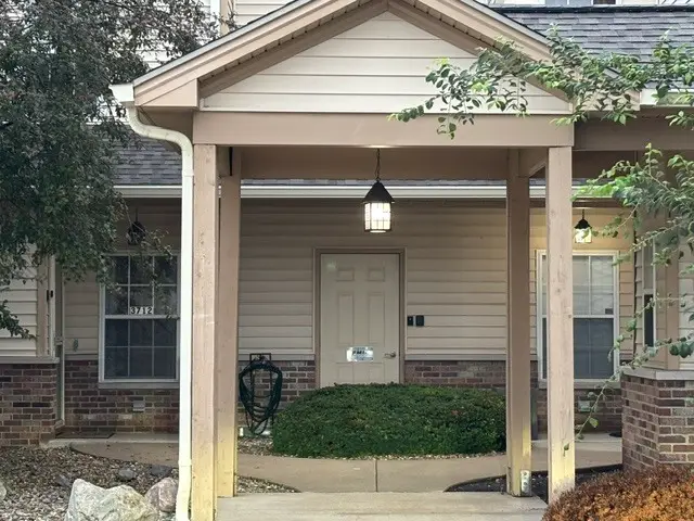 3712 Thornhill Drive #3712, Champaign, IL 61822 - #1