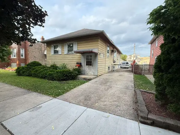 2627 S 60th Court, Cicero, IL 60804