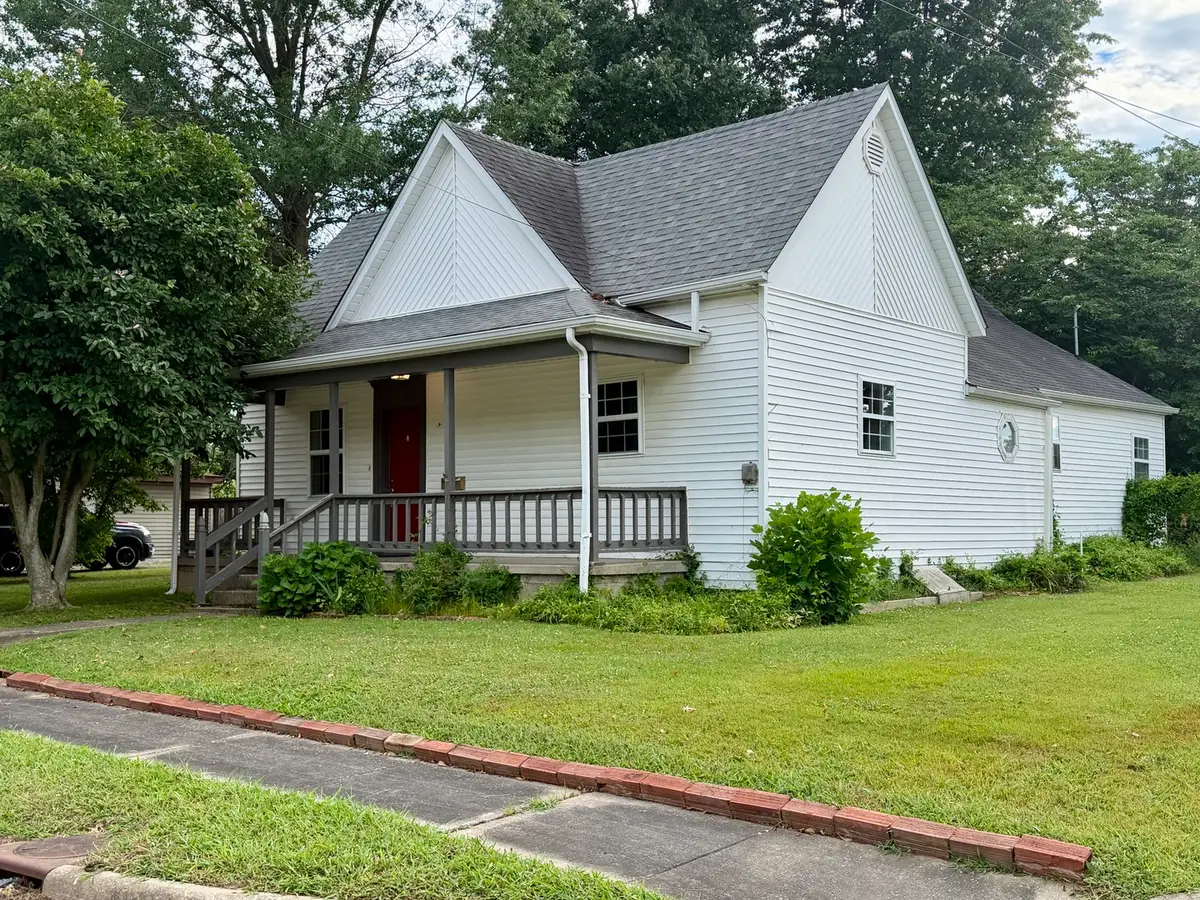 621 N 29th Street, Herrin, IL 62946 - #1