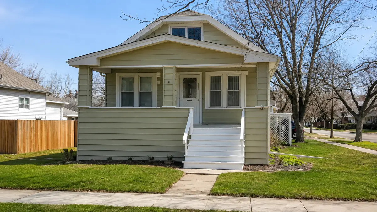 403 Beach Avenue, La Grange Park, IL 60526 - #1