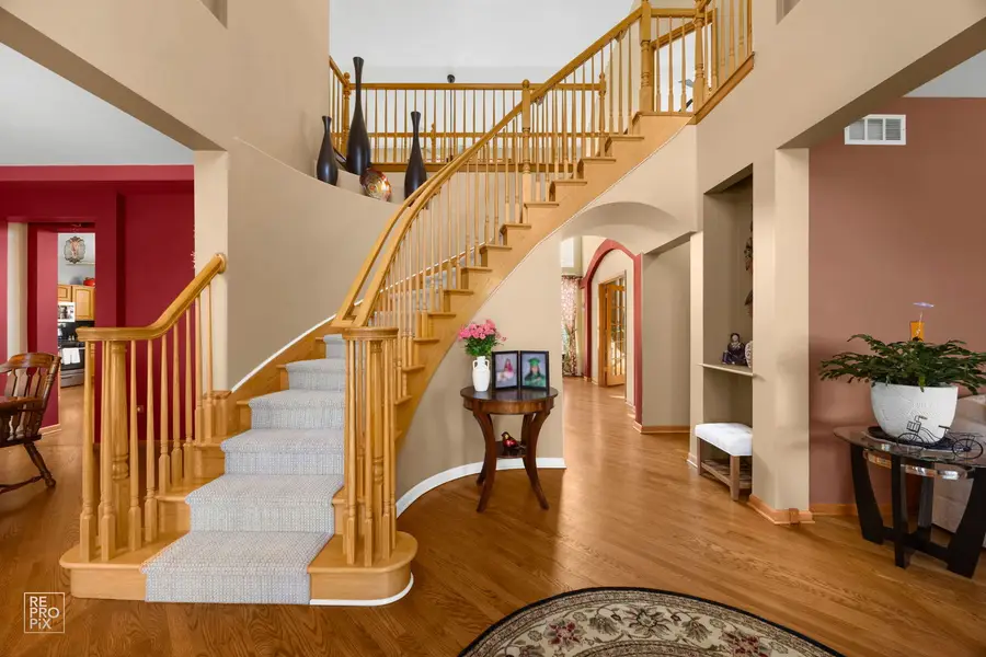 8 Fairfax Court, Bolingbrook, IL 60490 - #3