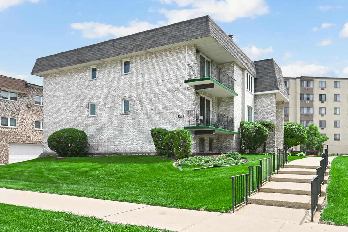 4011 W 97th Street #2N, Oak Lawn, IL 60453 - #1