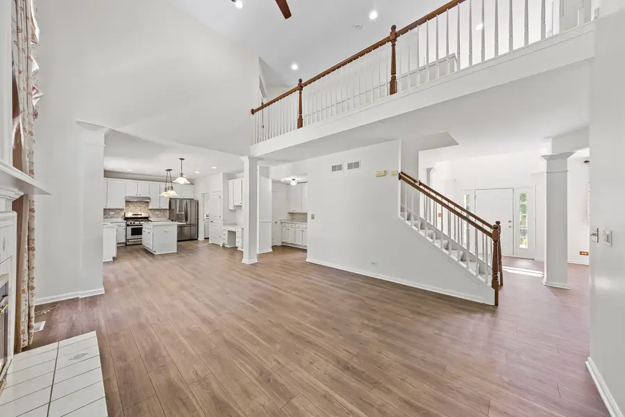 9 Sagebrush Court, Streamwood, IL 60107 - #2