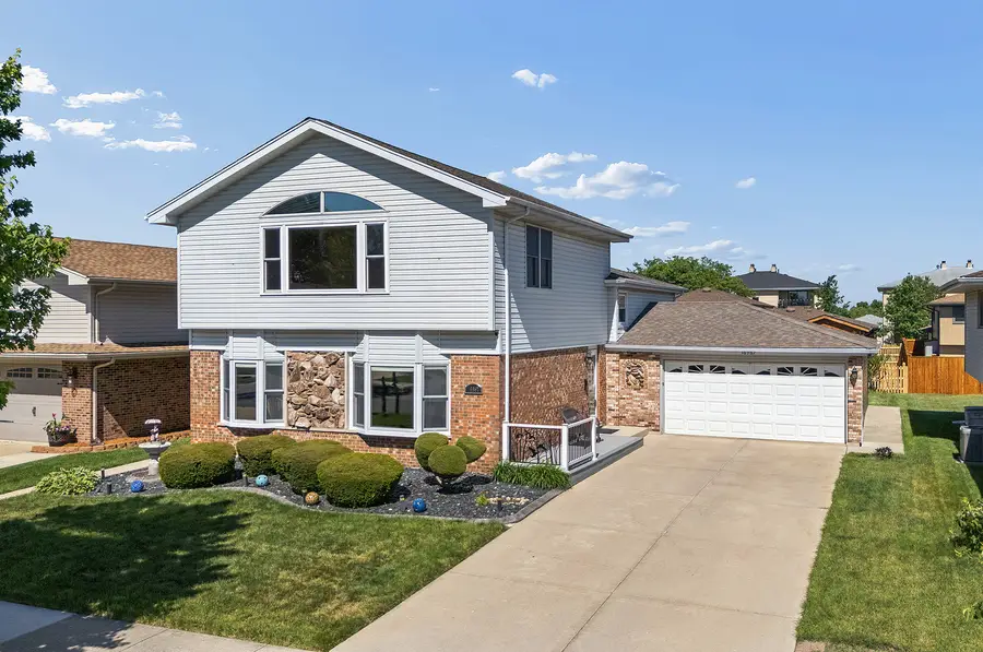 16967 82nd Avenue, Tinley Park, IL 60477 - #3