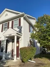 2431 Georgetown Circle, Aurora, IL 60503
