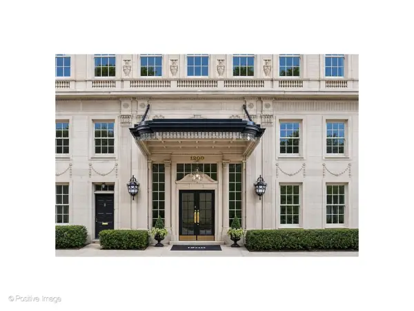 1200 N Lake Shore Drive #405, Chicago, IL 60610