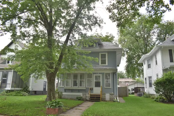 2113 14th Street, Moline, IL 61265