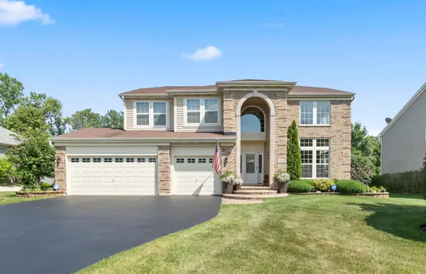 1225 Mallard Lane, Hoffman Estates, IL 60192