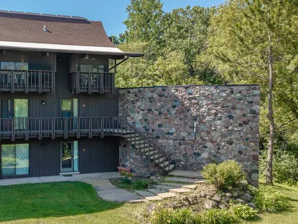 Address Withheld By Seller, Harvard, IL 60033