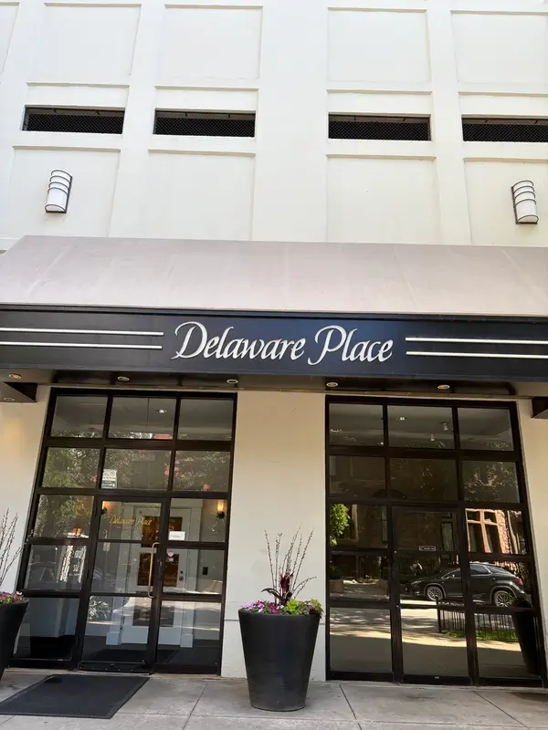 33 W Delaware Place #335, Chicago, IL 60610